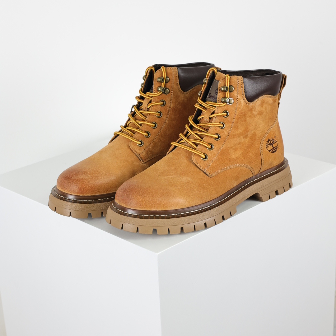 Timberland 添柏岚／天伯伦户外休闲大黄靴 TB10078