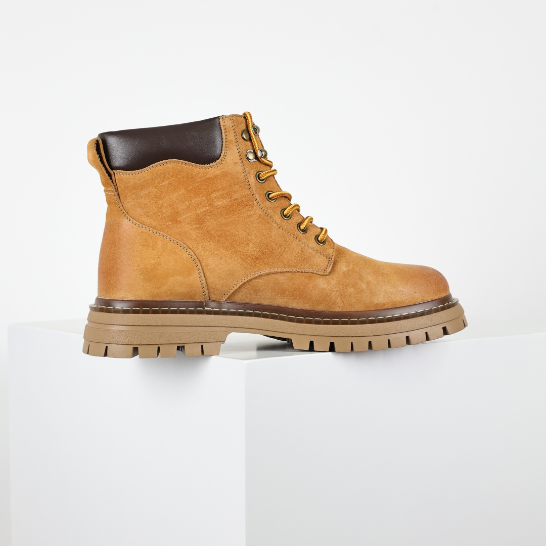 Timberland 添柏岚／天伯伦户外休闲大黄靴 TB10078