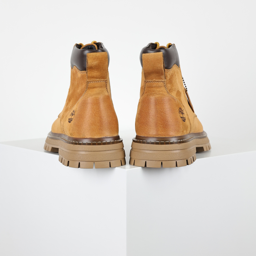 Timberland 添柏岚／天伯伦户外休闲大黄靴 TB10078