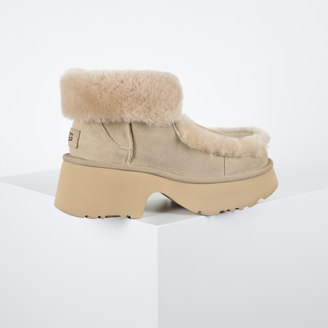 X1全网最齐ugg100个配色市面顶级版本 25新款UGG 埃斯米 6cm增高 牛剖层革 时尚舒适 及踝 雪地靴