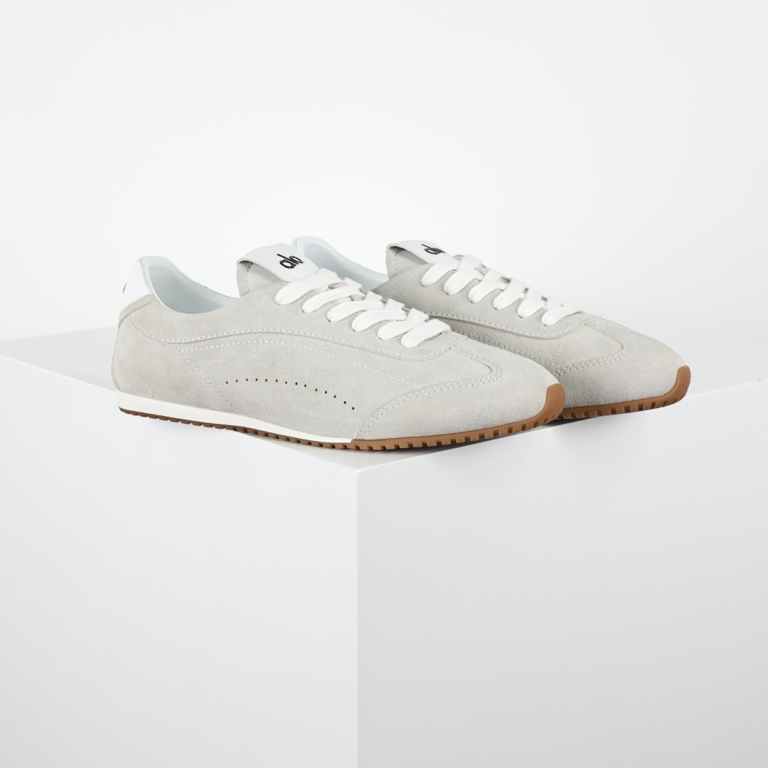 340 Alo Yoga 最新爆款Sunset Sneaker系列 休闲 运动鞋 老钱风 系带 阿甘鞋 德训鞋-Chinese UA Cheap High Quatity Brand Clothes Bags handbags Sneakers wholesale wholesaler seller from China Factory suppliers Fashion Clothing Shoes best Quality Beautiful Price 340 Alo Yoga 最新爆款Sunset Sneaker系列 休闲 运动鞋 老钱风 系带 阿甘鞋 德训鞋