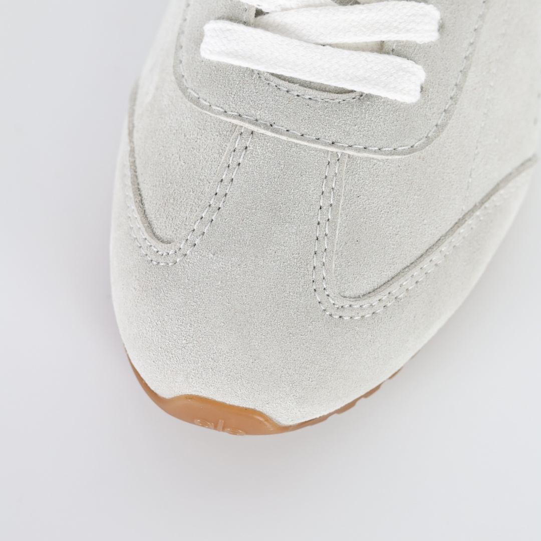 340 Alo Yoga 最新爆款Sunset Sneaker系列 休闲 运动鞋 老钱风 系带 阿甘鞋 德训鞋-Chinese UA Cheap High Quatity Brand Clothes Bags handbags Sneakers wholesale wholesaler seller from China Factory suppliers Fashion Clothing Shoes best Quality Beautiful Price 340 Alo Yoga 最新爆款Sunset Sneaker系列 休闲 运动鞋 老钱风 系带 阿甘鞋 德训鞋