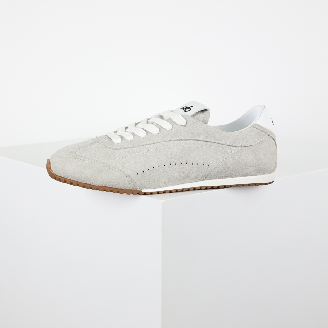 340 Alo Yoga 最新爆款Sunset Sneaker系列 休闲 运动鞋 老钱风 系带 阿甘鞋 德训鞋-Chinese UA Cheap High Quatity Brand Clothes Bags handbags Sneakers wholesale wholesaler seller from China Factory suppliers Fashion Clothing Shoes best Quality Beautiful Price 340 Alo Yoga 最新爆款Sunset Sneaker系列 休闲 运动鞋 老钱风 系带 阿甘鞋 德训鞋