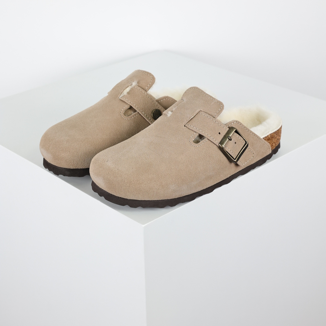 280 勃肯Birkenstock 勃肯懒人沙色加毛半拖Birkenstock London Suede Leather 伦敦系列包头平底复古软木底休闲半拖