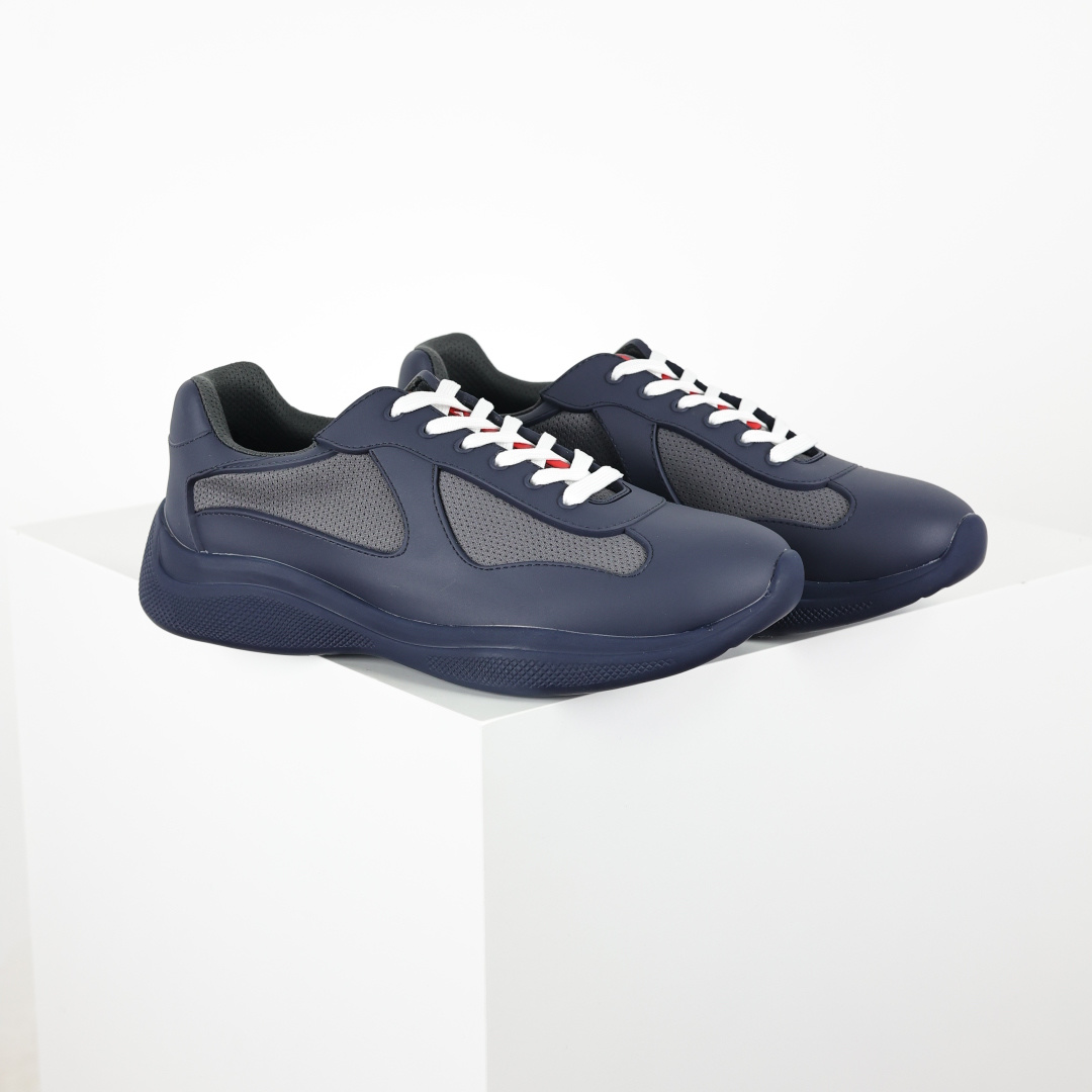 高端品质 官网经典爆款上市 百年不过时 潮牌 （普拉达PRADA）主推爆款 前卫百搭时尚男鞋