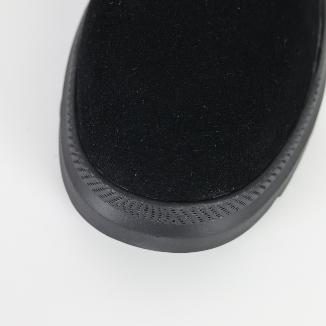 平台外贸专供 UGG Burleigh Chukka 男士中帮雪地靴 1151773 平台外贸专供 UGG Burleigh Chukka 男士中帮雪地靴 1151773