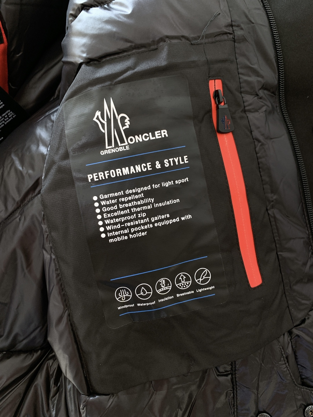Moncler 蒙口 recco防雪崩搜救系列户外功能性羽绒服，贸易公司渠道货，殿堂级真品，业界罕见神品