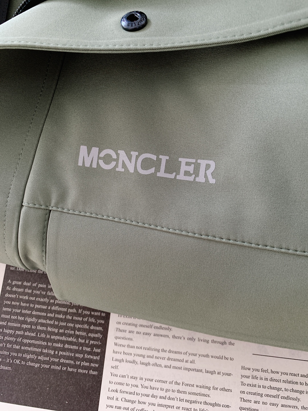 Moncler 蒙口 recco防雪崩搜救系列户外功能性羽绒服，贸易公司渠道货，殿堂级真品，业界罕见神品