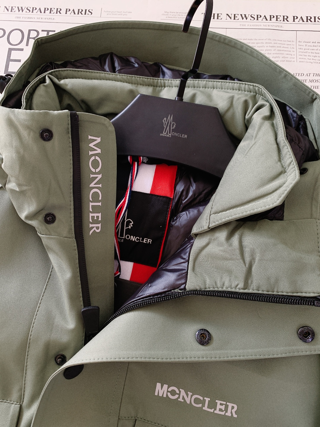 Moncler 蒙口 recco防雪崩搜救系列户外功能性羽绒服，贸易公司渠道货，殿堂级真品，业界罕见神品