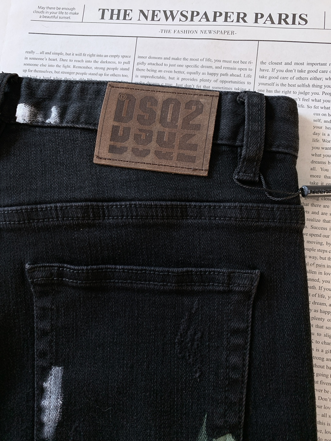 DSQUARED2 D二次方 2025FW秋冬新品 破洞泼墨工艺休闲牛仔裤👖，独爱这一条，弹力加倍的牛仔