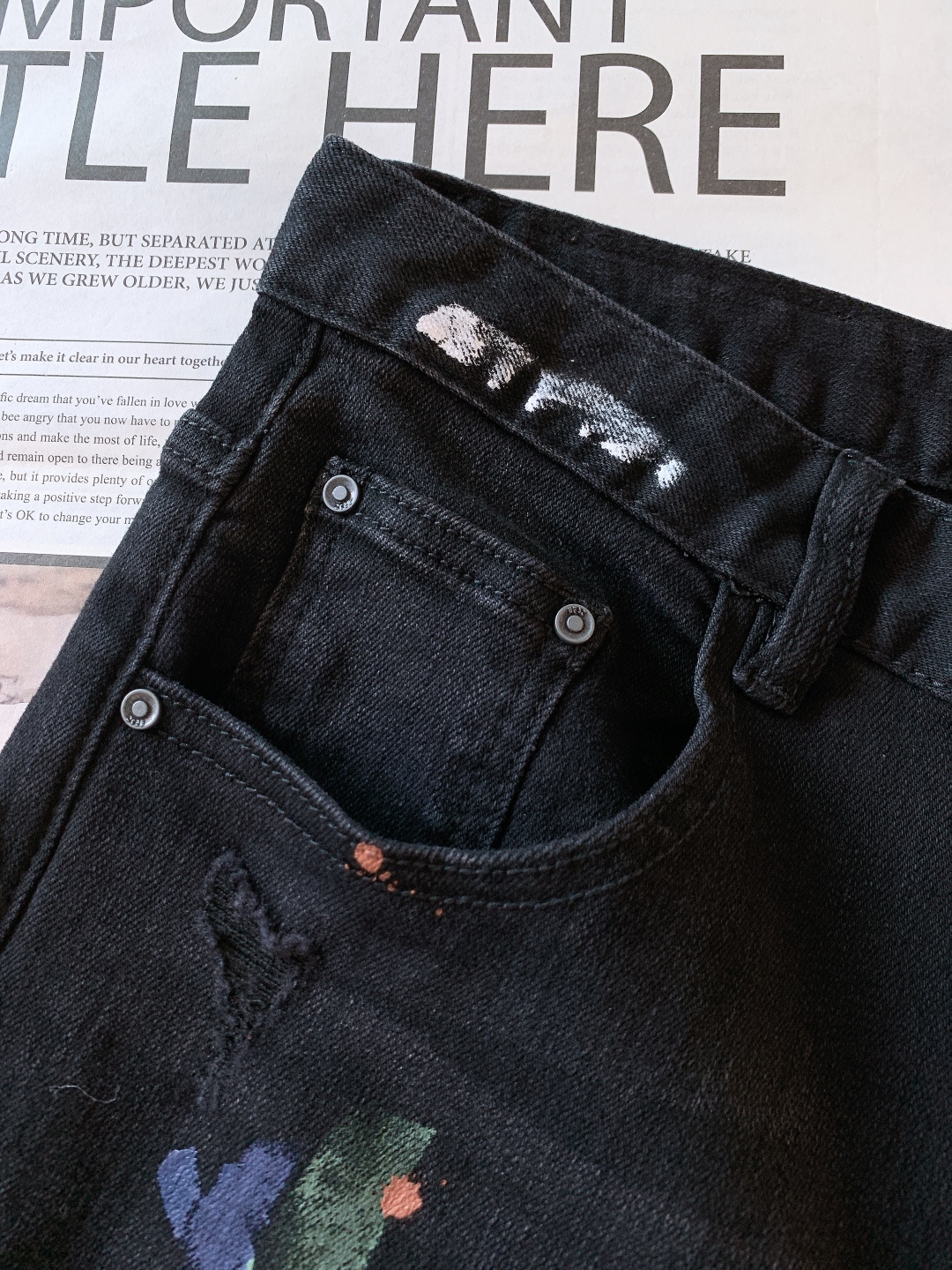 DSQUARED2 D二次方 2025FW秋冬新品 破洞泼墨工艺休闲牛仔裤👖，独爱这一条，弹力加倍的牛仔