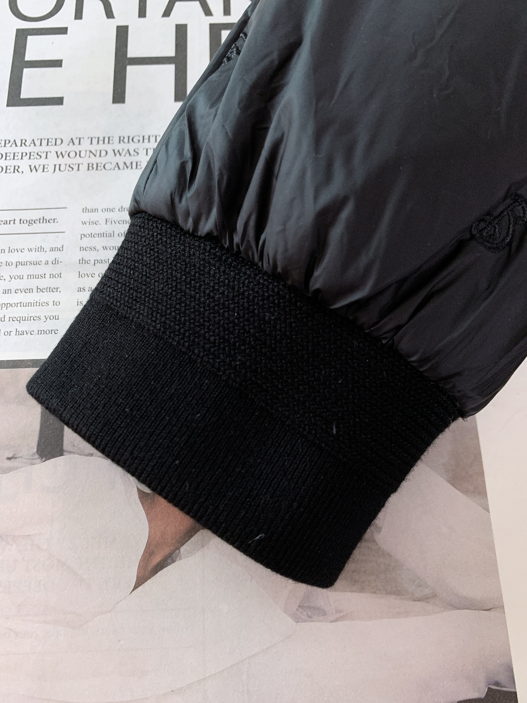 Burberry 巴宝莉 2025FW秋冬新品 菱格羽绒夹克。全身立体菱格压纹，让90绒填充更均匀蓬松，