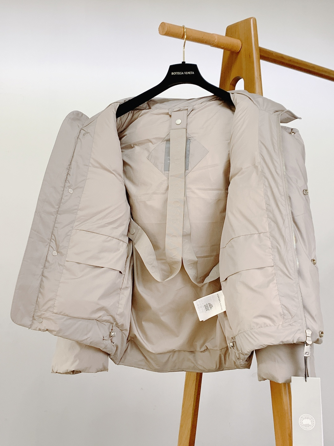 Canada Goose 加拿大鹅 加拿大鹅可拆卸三合一羽绒服，“一衣三穿”冬日利器。「核心设计：可拆卸