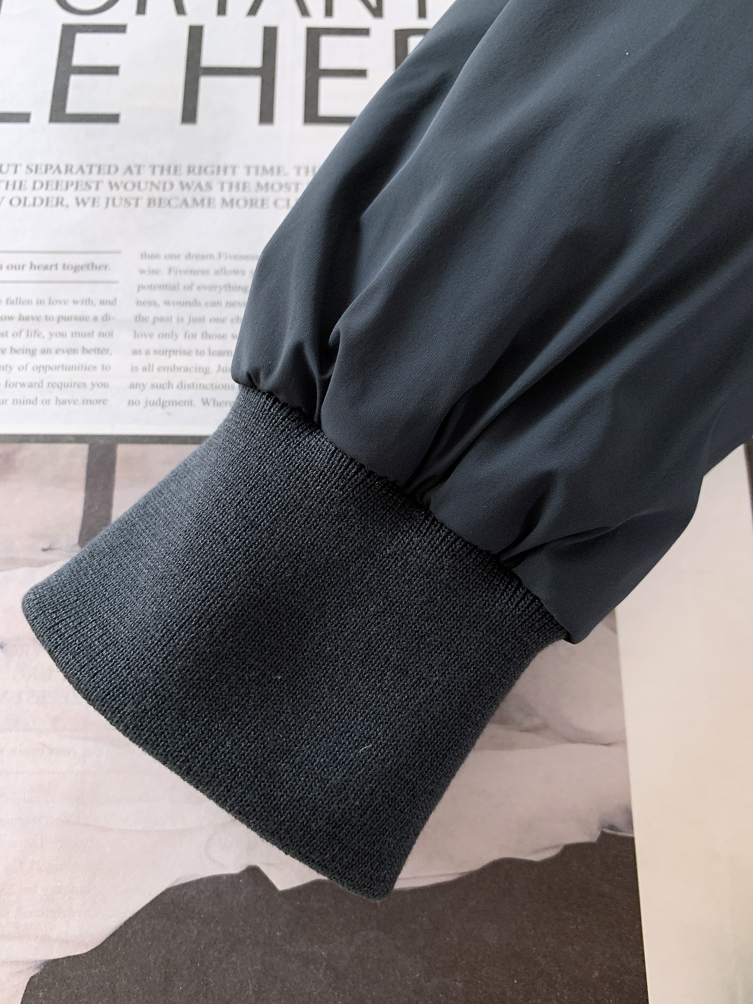 Ermenegildo Zegna 杰尼亚 2025FW秋冬新品 轻薄款羽绒服，冬日质感之选。内里填充9