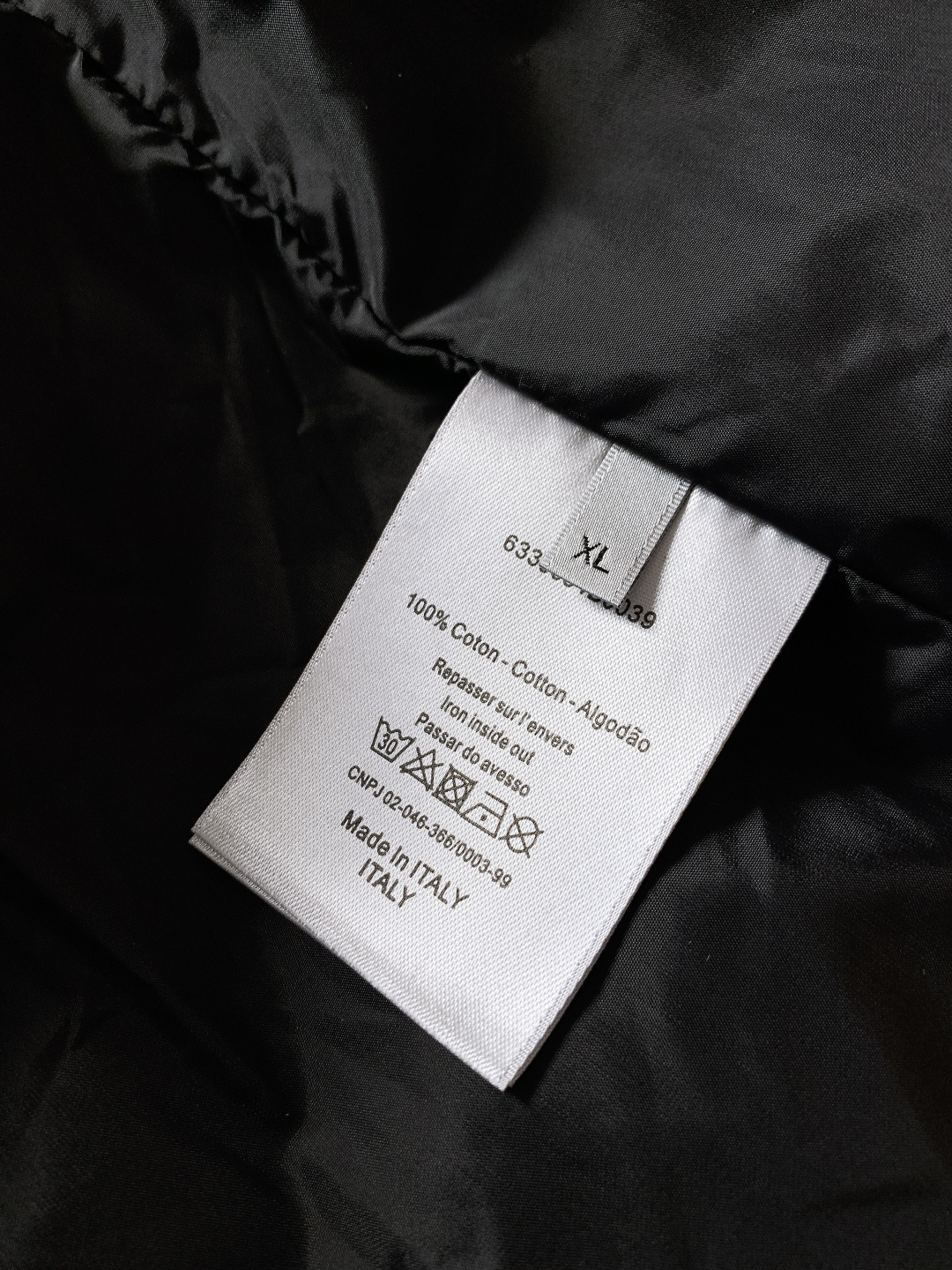 Dior Homme 迪奥·桀傲 2025FW秋冬新品 Oblique 连帽羽绒服。颜值与保暖双顶配，通