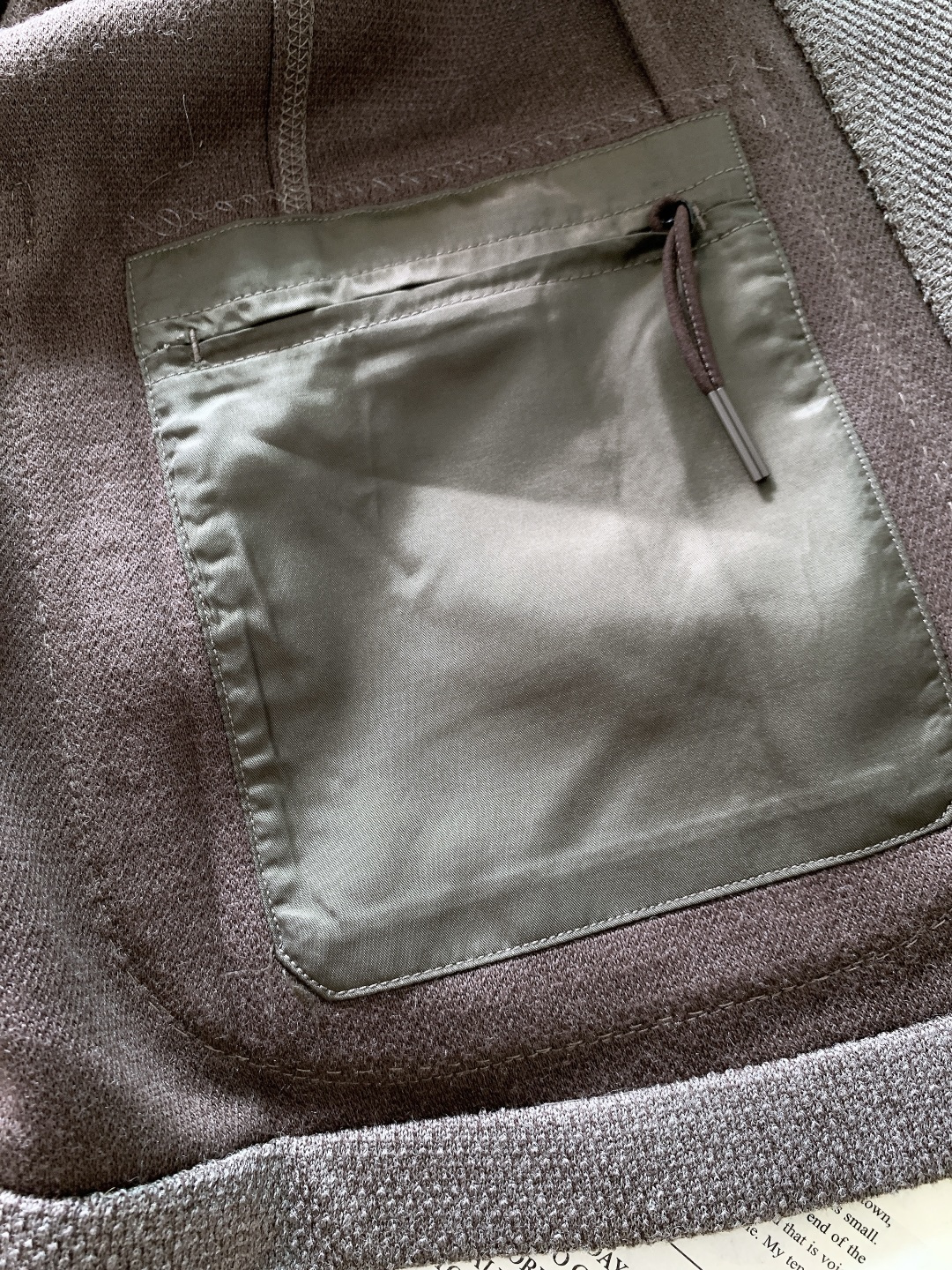 Ermenegildo Zegna 杰尼亚 2025FW秋冬新品 羊毛西装外套面料成份 :57羊毛、31