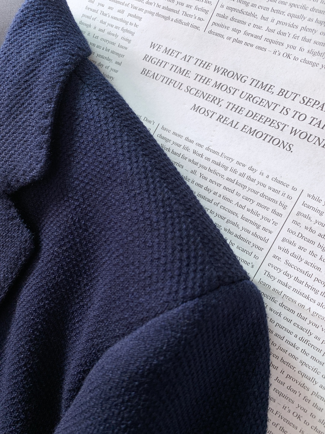 Ermenegildo Zegna 杰尼亚 2025FW秋冬新品 羊毛西装外套面料成份 :57羊毛、31