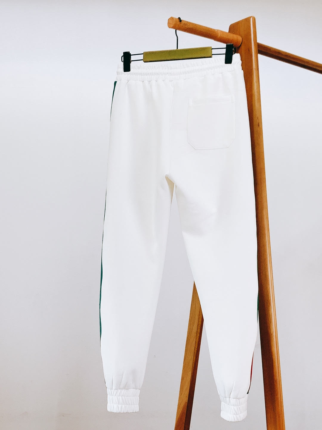 Gucci 古驰 2025FW秋冬新品 时尚休闲套装，进口定制面料打造，舒适透气，质地超赞，客供五金辅料