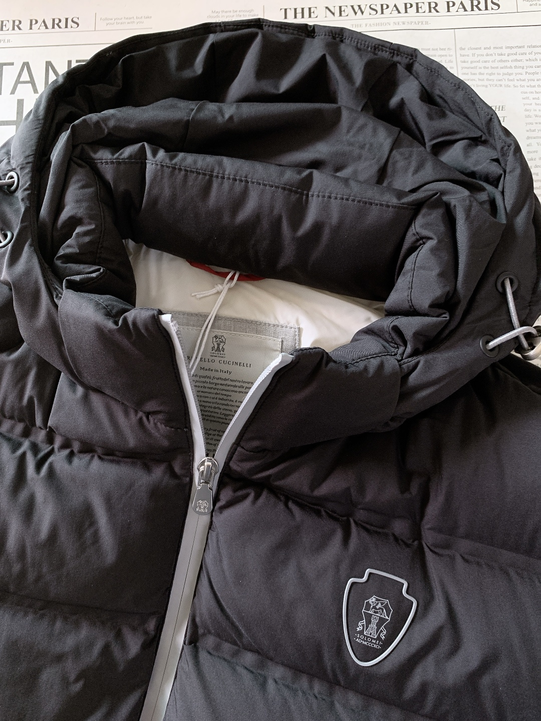 Brunello Cucinelli 布鲁奈罗.库奇内利 2025FW秋冬新品休闲连帽羽绒服。甄选高密度