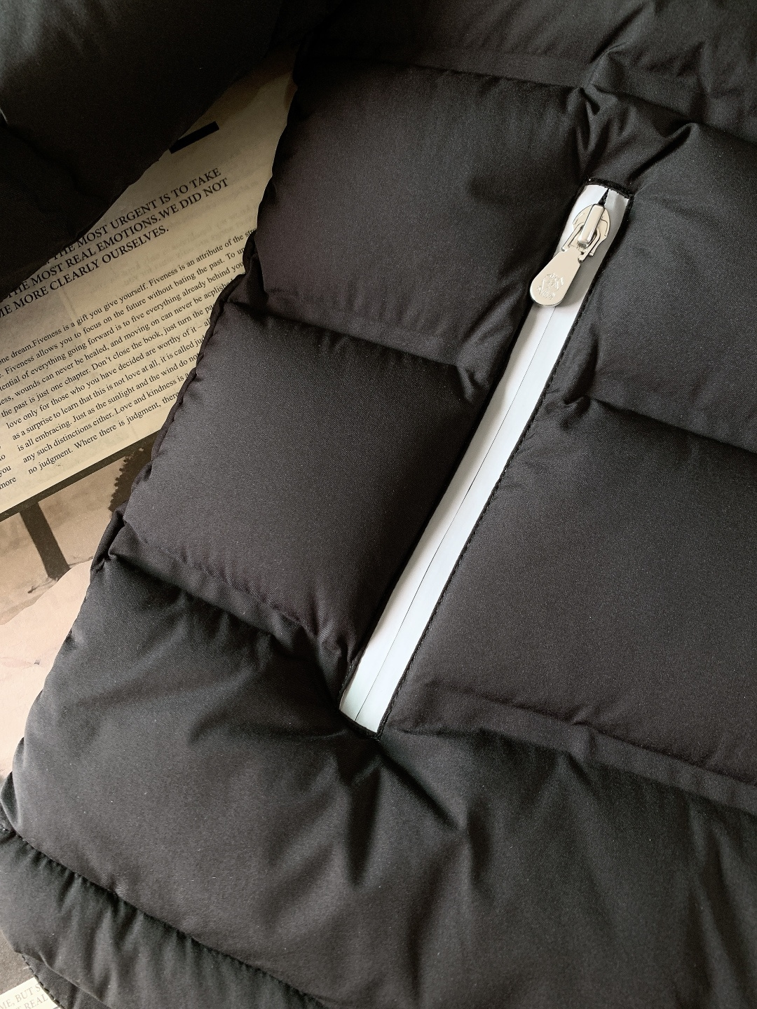 Brunello Cucinelli 布鲁奈罗.库奇内利 2025FW秋冬新品休闲连帽羽绒服。甄选高密度