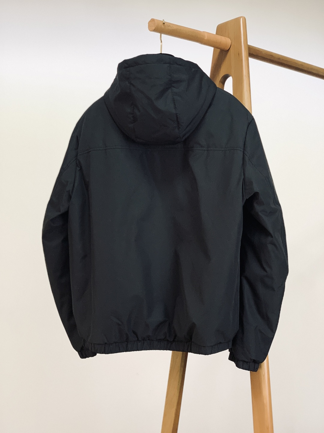 Brunello Cucinelli 布鲁奈罗.库奇内利 2025FW秋冬新品BC男士连帽羽绒服，低调奢