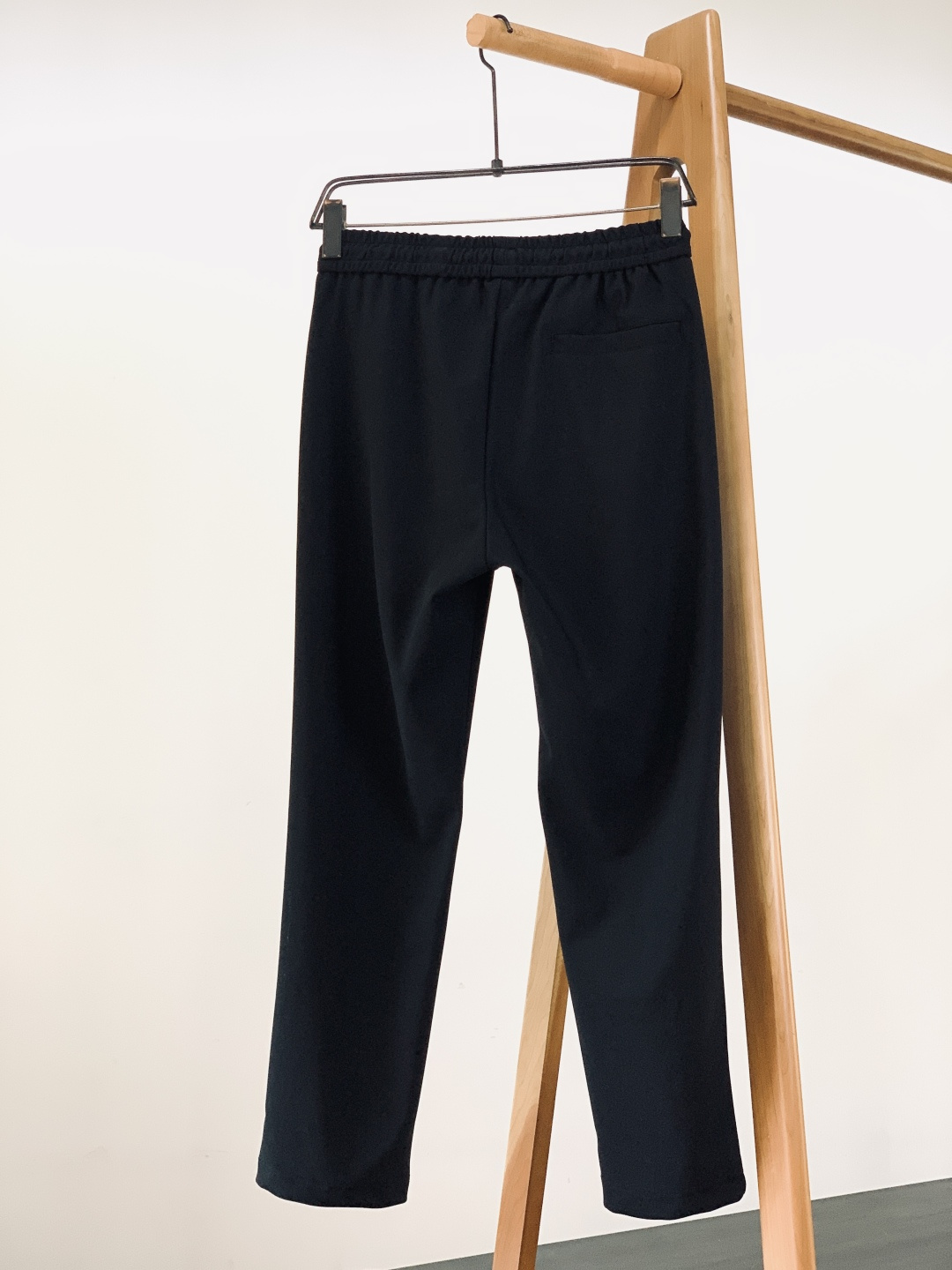 Prada 普拉达 2025FW秋冬新品 时尚休闲套装，进口定制面料打造，舒适透气，质地超赞，客供五金辅