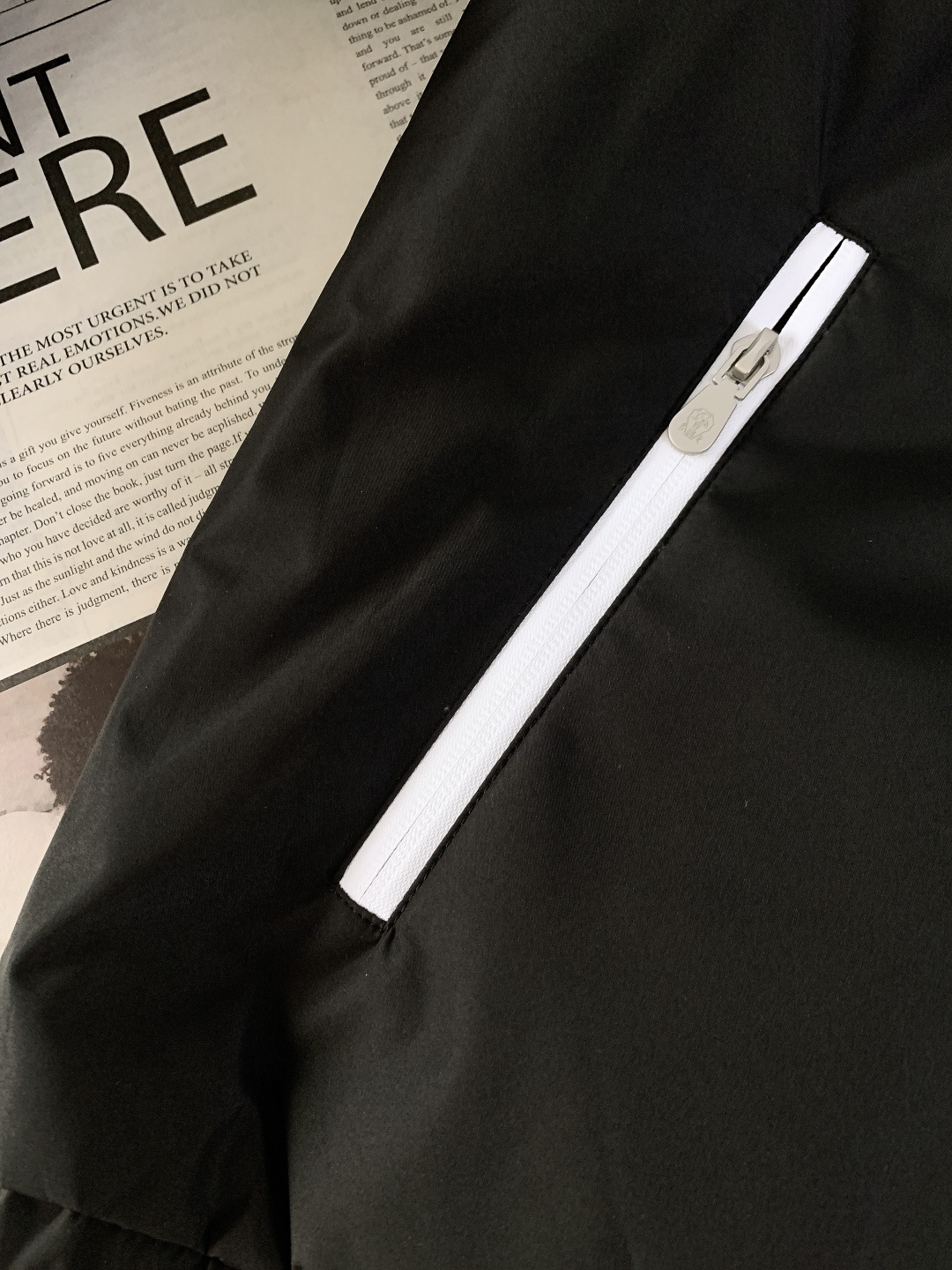 Brunello Cucinelli 布鲁奈罗.库奇内利 2025FW秋冬新品BC男士连帽羽绒服，低调奢