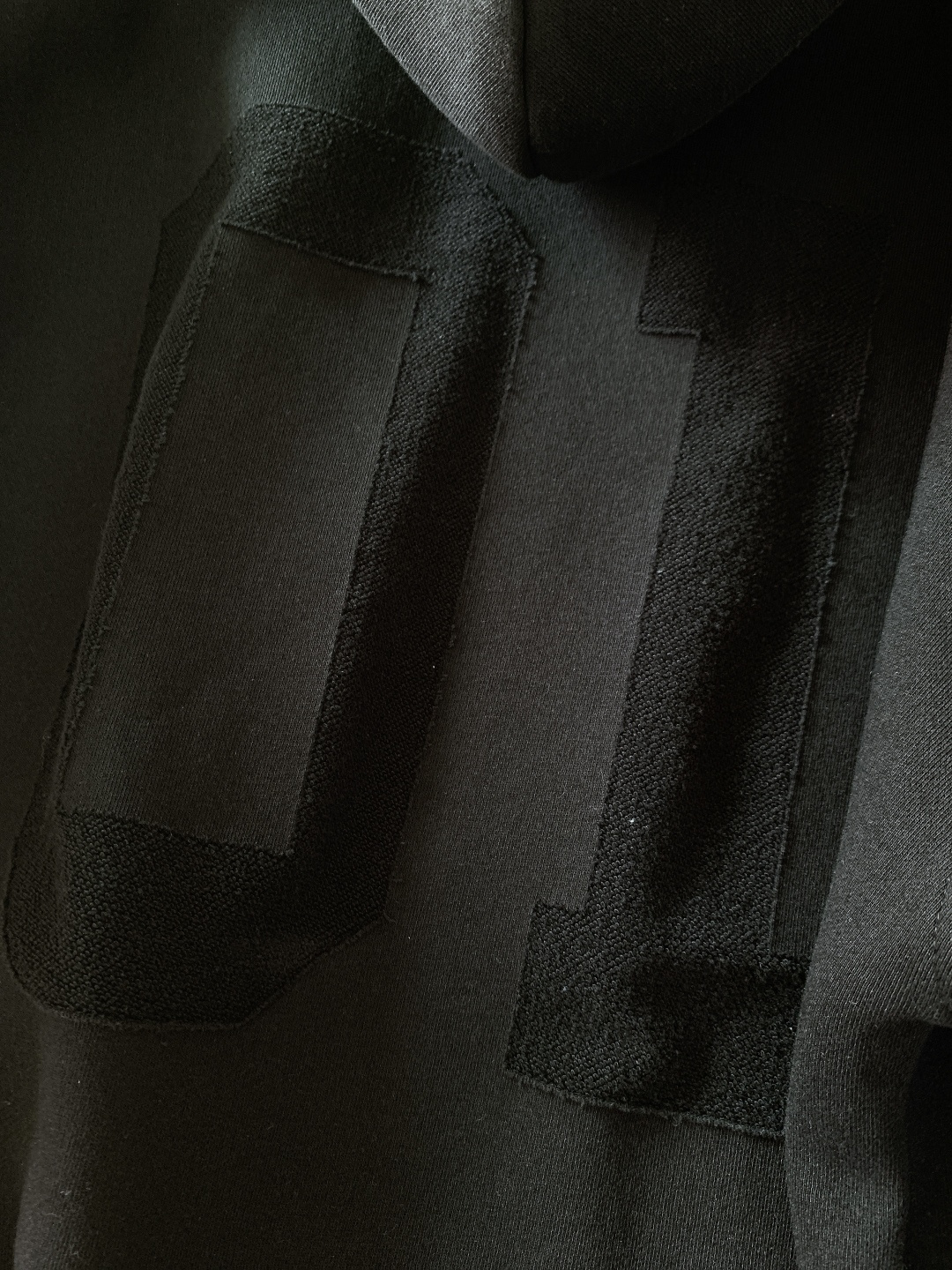 𝐁𝐚𝐥𝐞𝐧𝐜𝐢𝐚𝐠𝐚 巴黎世家 2025FW秋冬新品经典烧花连帽卫衣。甄选380g新疆优质全棉双纱毛圈面