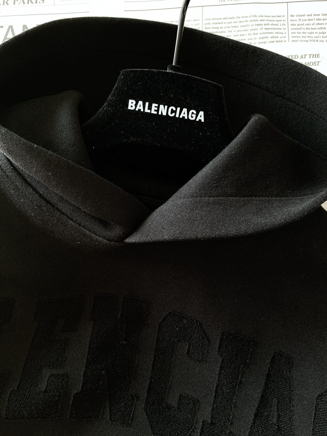 𝐁𝐚𝐥𝐞𝐧𝐜𝐢𝐚𝐠𝐚 巴黎世家 2025FW秋冬新品经典烧花连帽卫衣。甄选380g新疆优质全棉双纱毛圈面