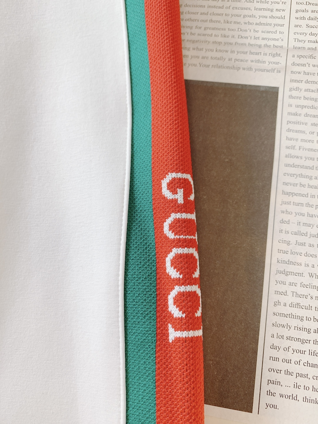 Gucci 古驰 2025FW秋冬新品 时尚休闲套装，进口定制面料打造，舒适透气，质地超赞，客供五金辅料