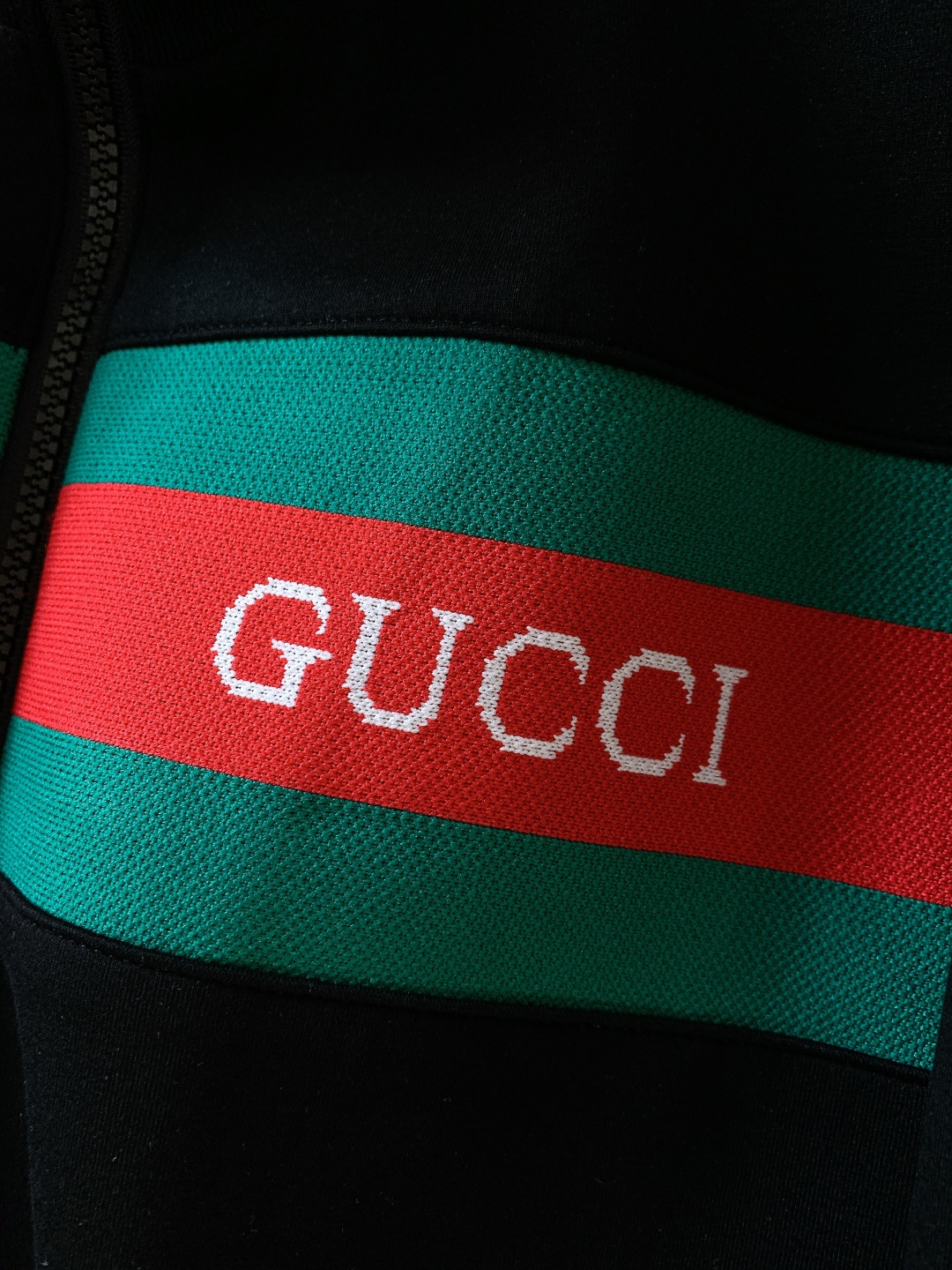 Gucci 古驰 2025FW秋冬新品 时尚休闲套装，进口定制面料打造，舒适透气，质地超赞，客供五金辅料
