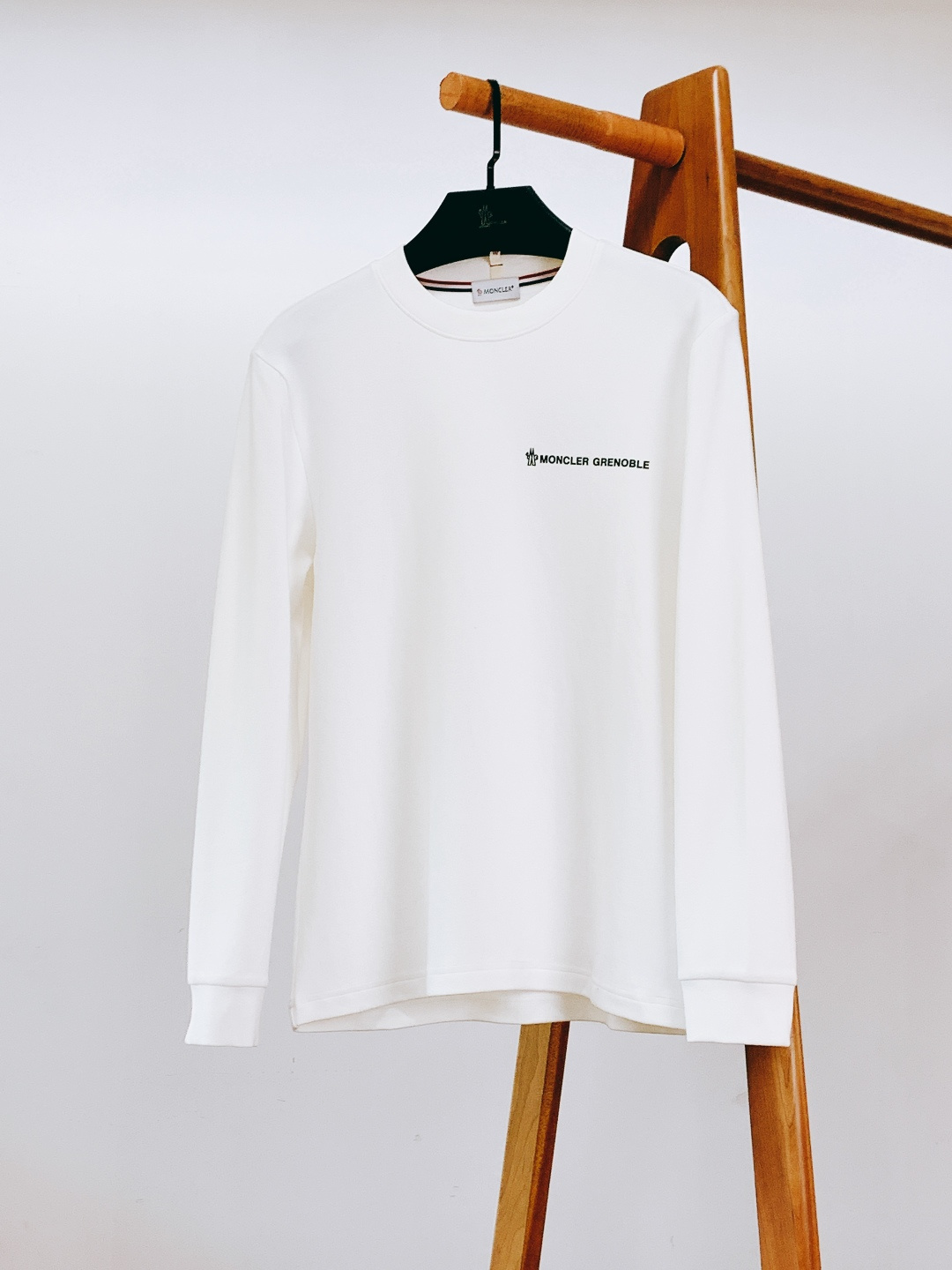 Moncler 蒙口 2025FW秋冬新品白色长袖材质 舒适棉尺码:485052 54 56衣长:656