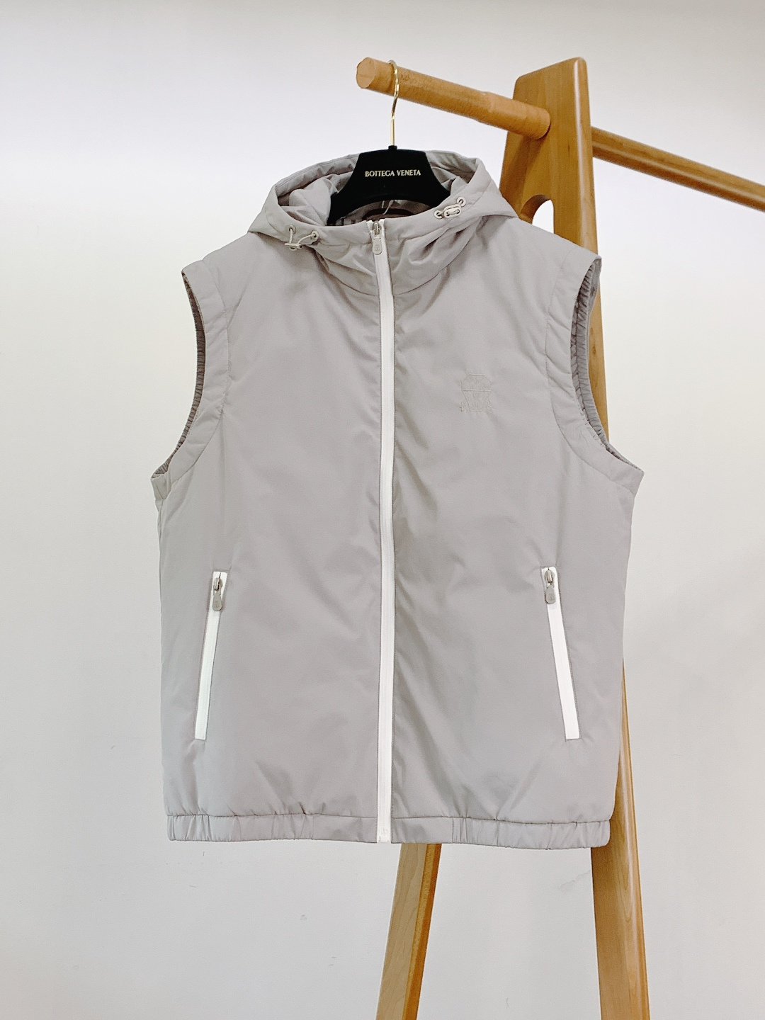 Brunello Cucinelli 布鲁奈罗.库奇内利 2025FW秋冬新品BC男士连帽马甲背心，低调