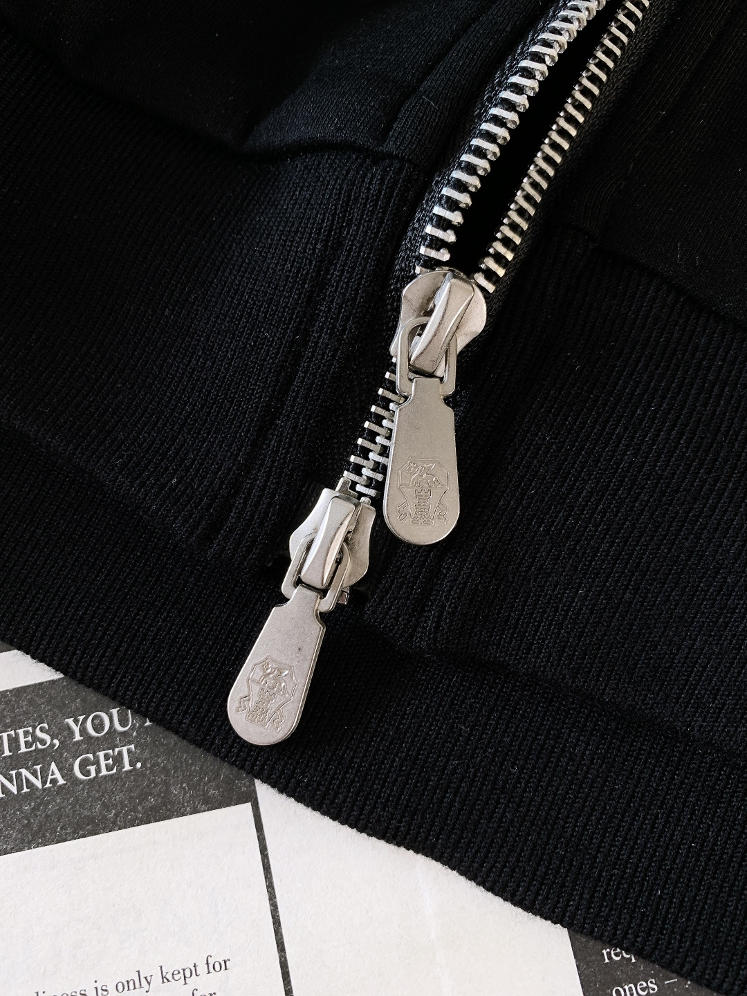 Brunello Cucinelli 布鲁奈罗.库奇内利 2025FW秋冬新品 时尚休闲套装，进口定制面