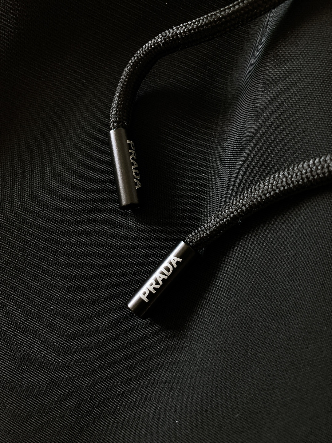 Prada 普拉达 2025FW秋冬新品 休闲织带印花套装，进口定制面料打造，舒适透气，质地超赞，客供五