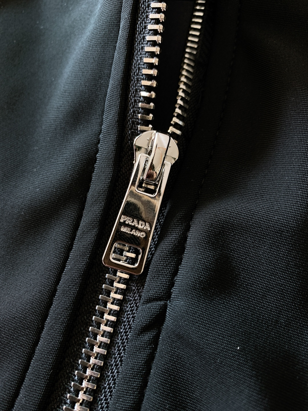 Prada 普拉达 2025FW秋冬新品 休闲织带印花套装，进口定制面料打造，舒适透气，质地超赞，客供五