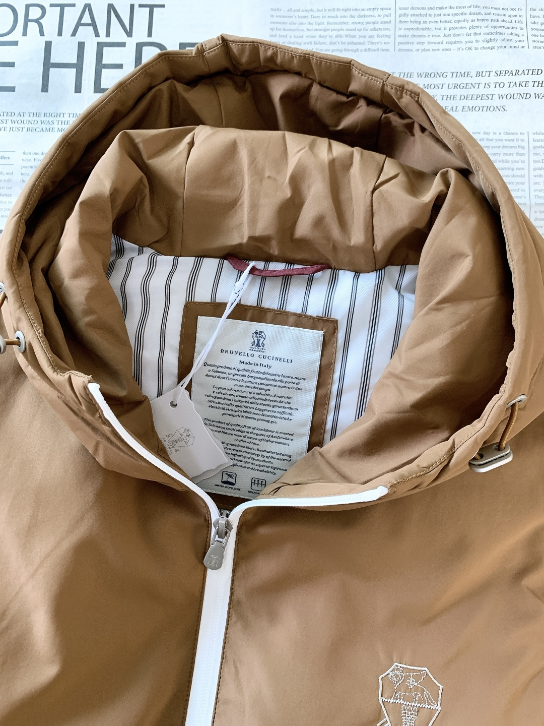 Brunello Cucinelli 布鲁奈罗.库奇内利 2025FW秋冬新品BC男士连帽马甲背心，低调