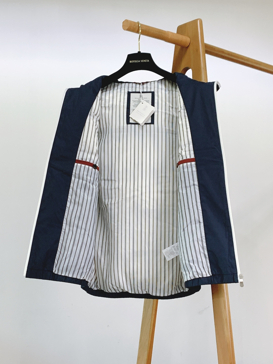 Brunello Cucinelli 布鲁奈罗.库奇内利 2025FW秋冬新品BC男士连帽马甲背心，低调