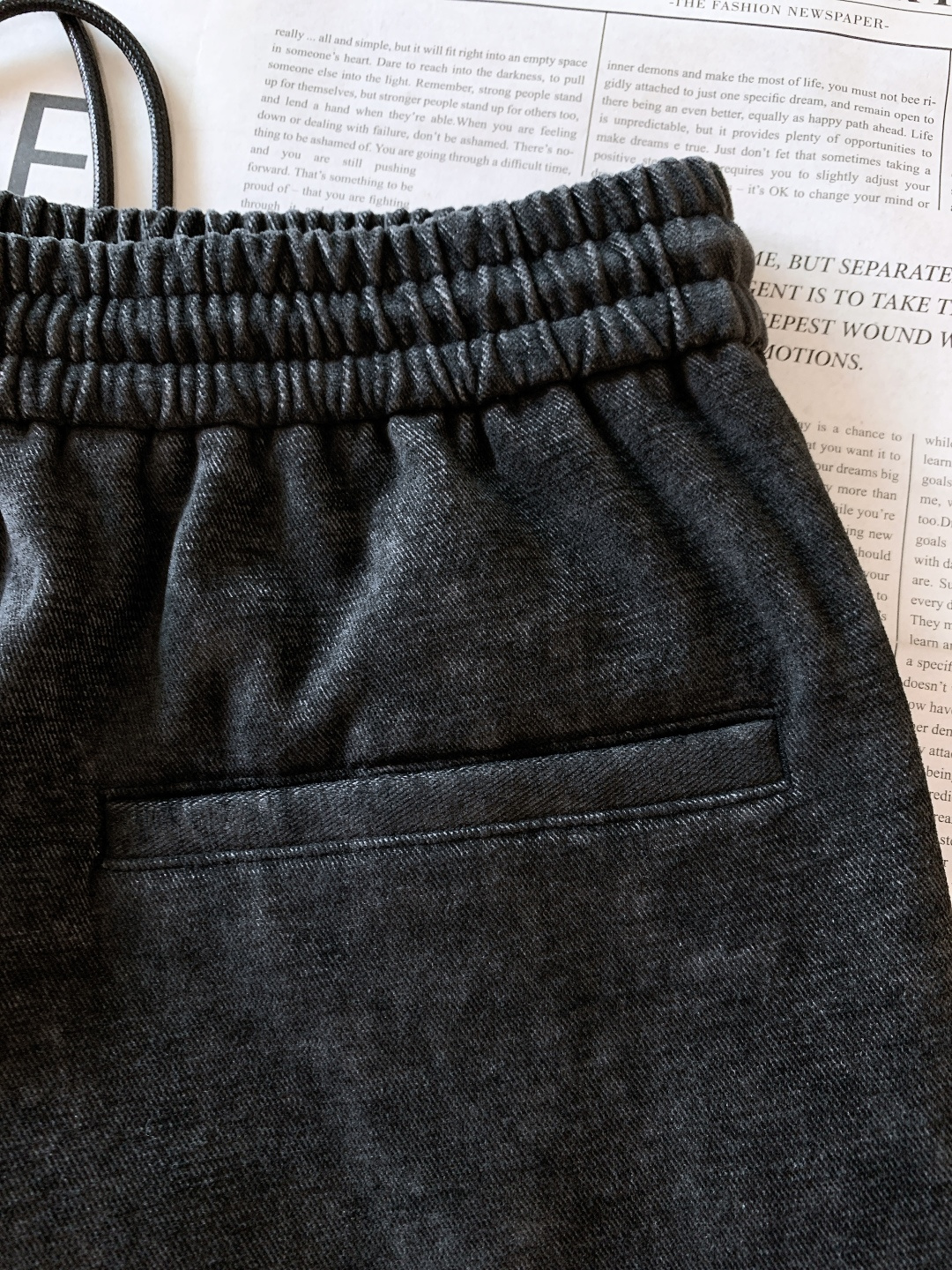 JiI sander 吉尔.桑达 JIL 抽绳宽松休闲裤时尚系列，独特设计，抽绳休闲长裤 订纱开始订染和