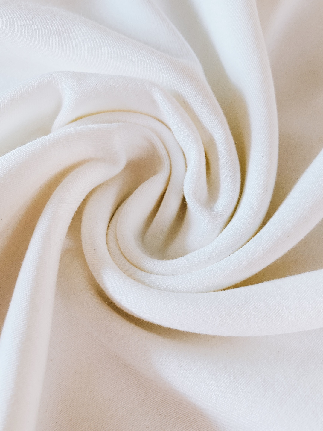 Moncler 蒙口 2025FW秋冬新品白色长袖材质 舒适棉尺码:485052 54 56衣长:656