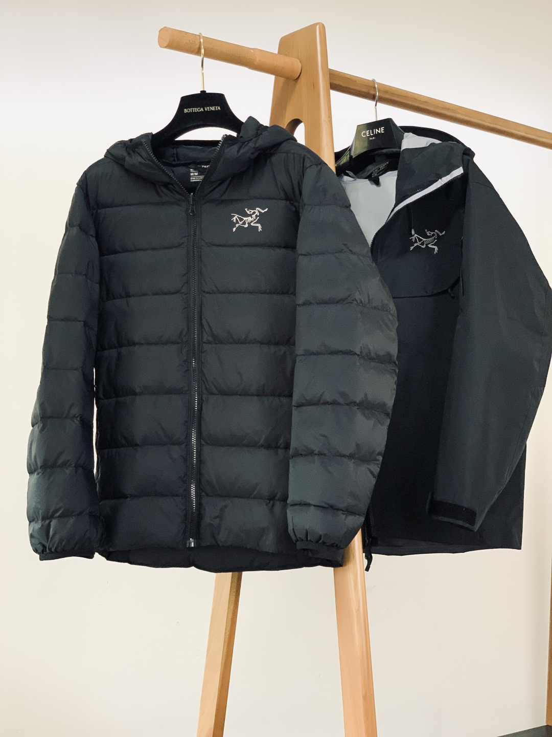 ARCTERYX 始祖鸟 高端户外羽绒防水透气三层压胶，羽绒内胆三合一两件套冲锋衣保暖防风防雨透气登山服