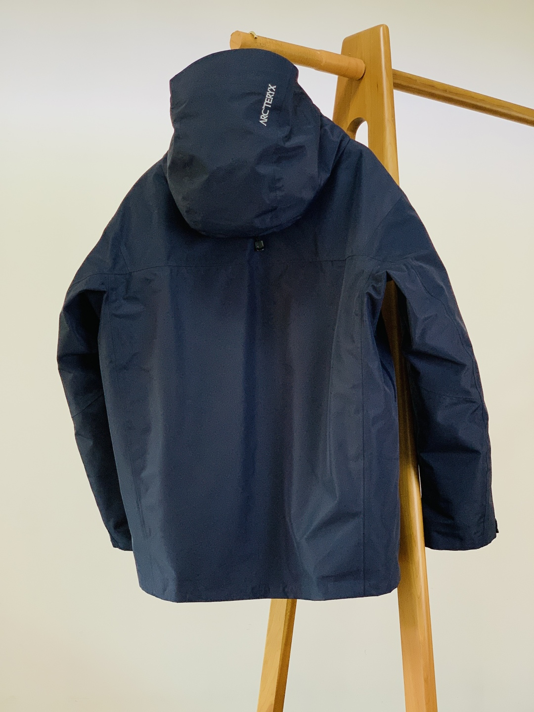 ARCTERYX 始祖鸟 高端户外羽绒防水透气三层压胶，羽绒内胆三合一两件套冲锋衣保暖防风防雨透气登山服