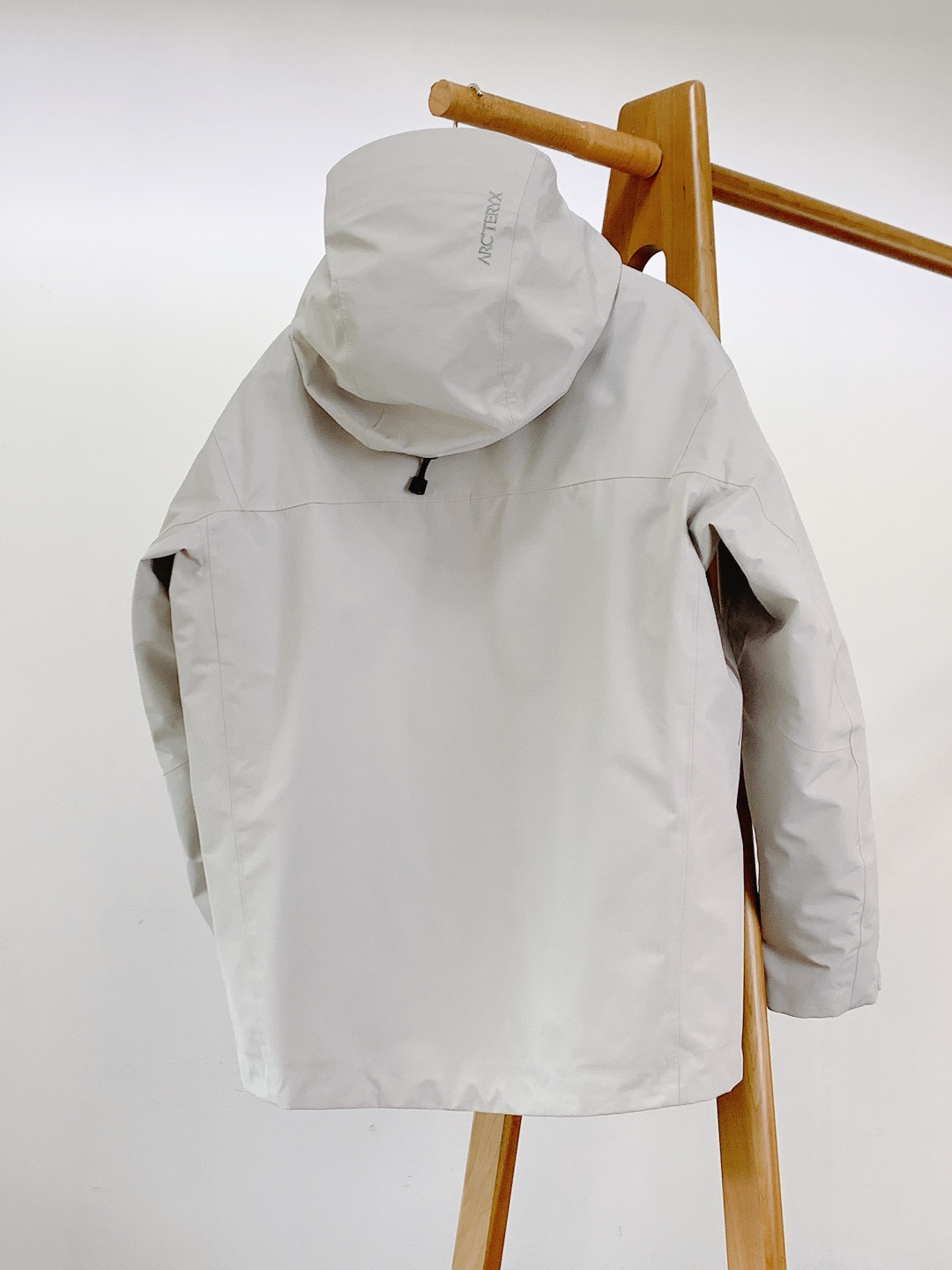 ARCTERYX 始祖鸟 高端户外羽绒防水透气三层压胶，羽绒内胆三合一两件套冲锋衣保暖防风防雨透气登山服