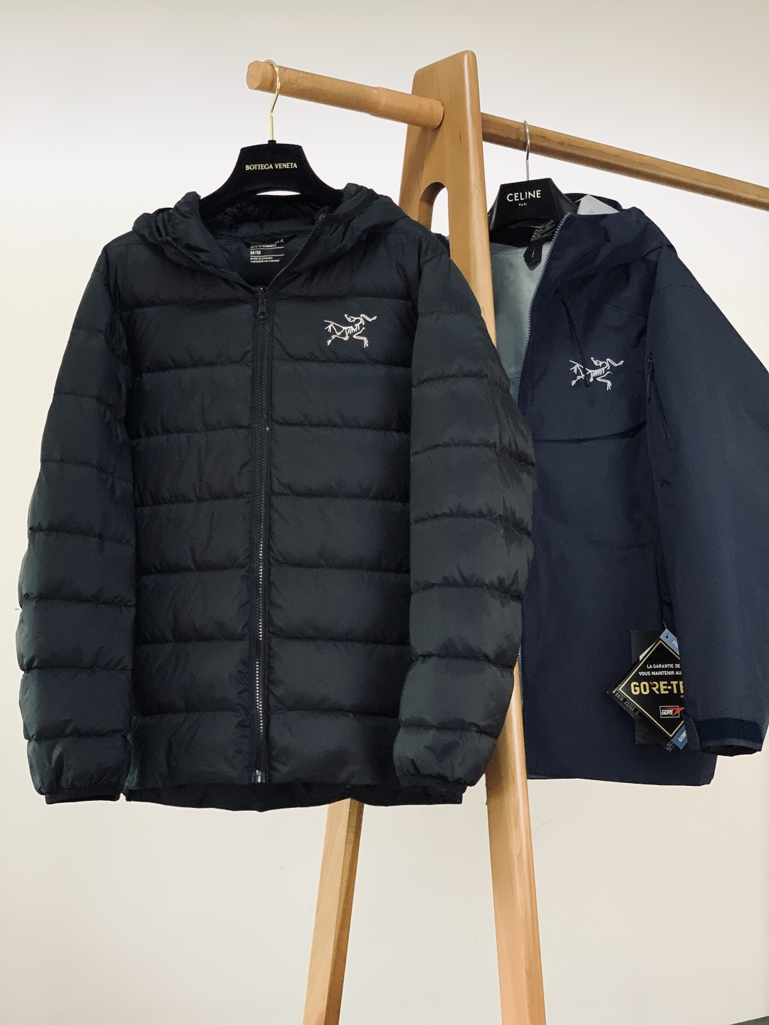 ARCTERYX 始祖鸟 高端户外羽绒防水透气三层压胶，羽绒内胆三合一两件套冲锋衣保暖防风防雨透气登山服