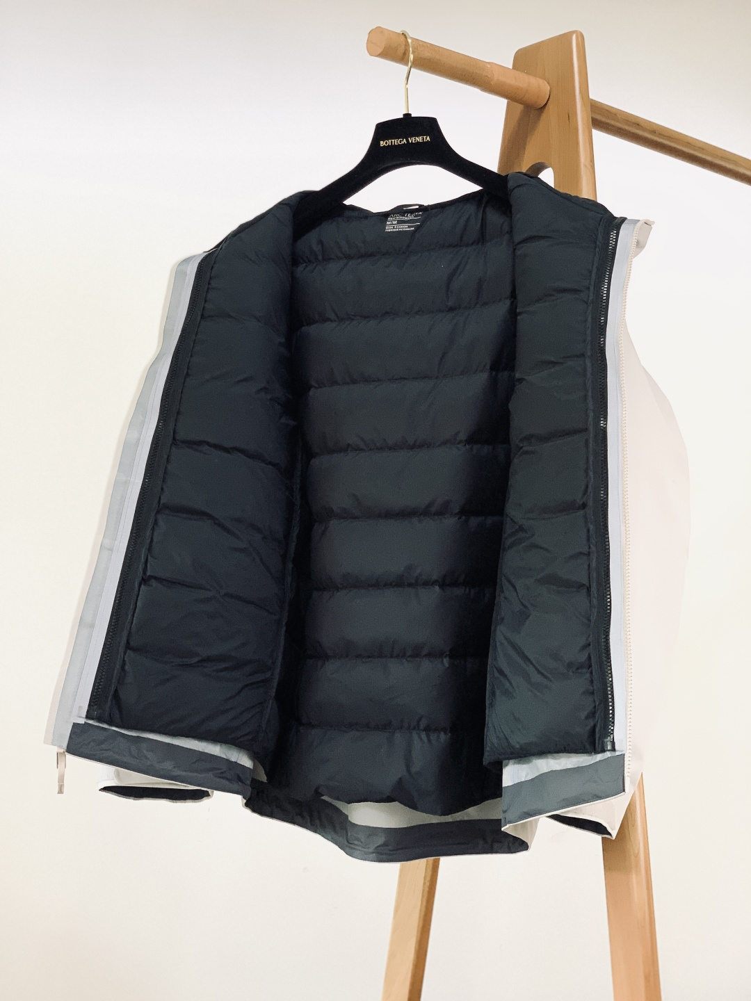 ARCTERYX 始祖鸟 高端户外羽绒防水透气三层压胶，羽绒内胆三合一两件套冲锋衣保暖防风防雨透气登山服