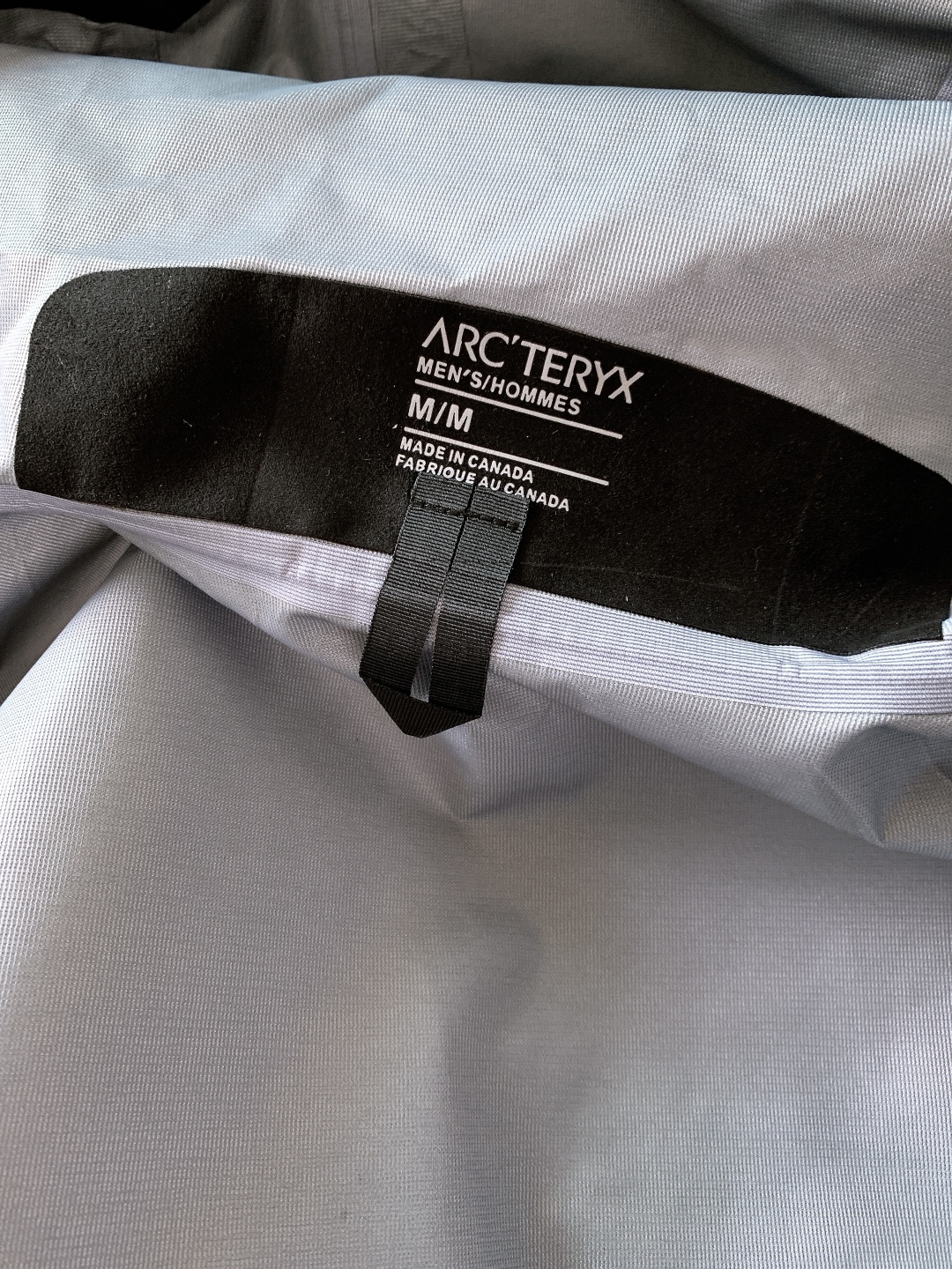 ARCTERYX 始祖鸟 高端户外羽绒防水透气三层压胶，羽绒内胆三合一两件套冲锋衣保暖防风防雨透气登山服