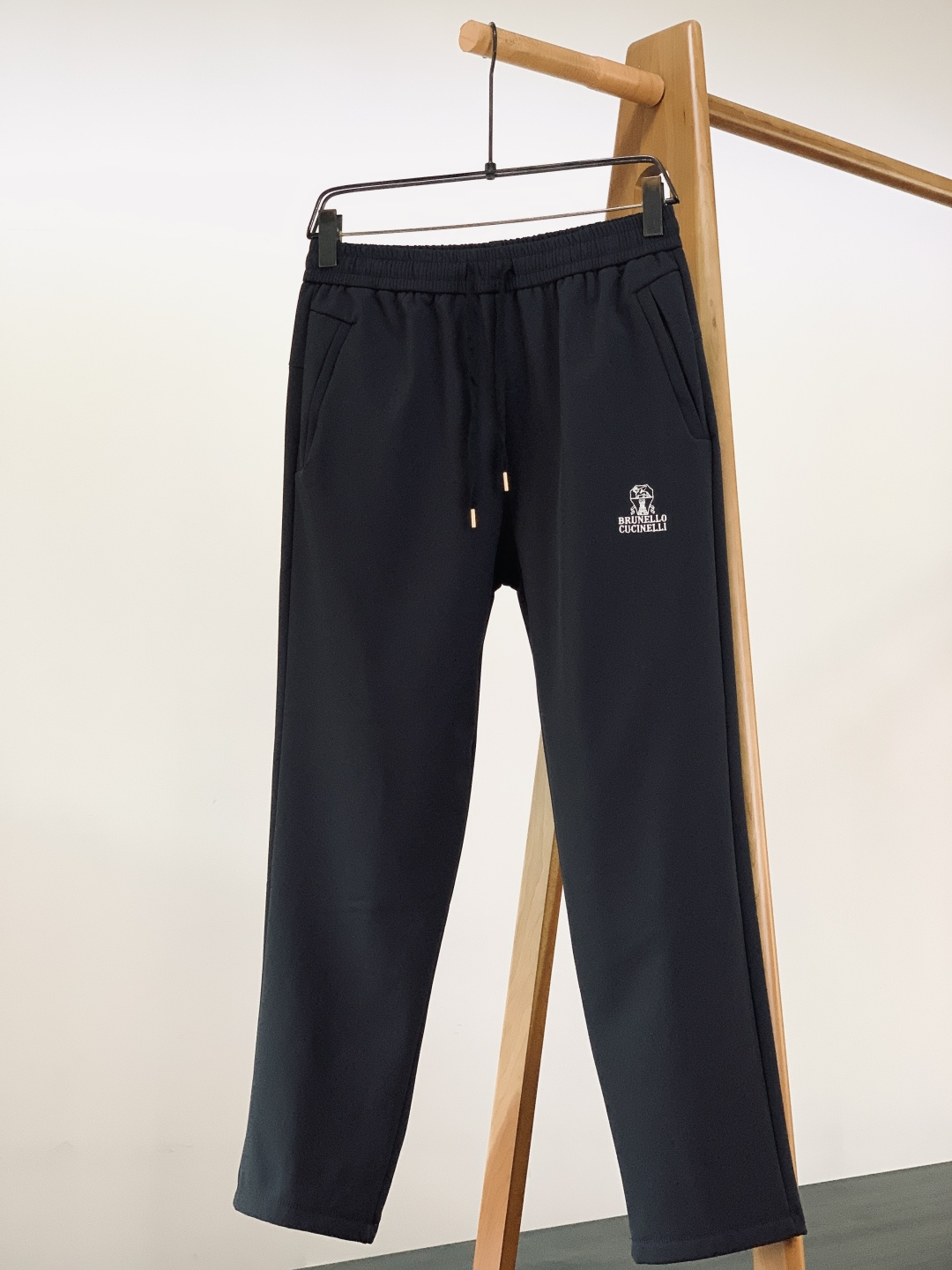 Brunello Cucinelli 布鲁奈罗.库奇内利 2025FW秋冬新品BC加绒裤把意式轻奢焊在身