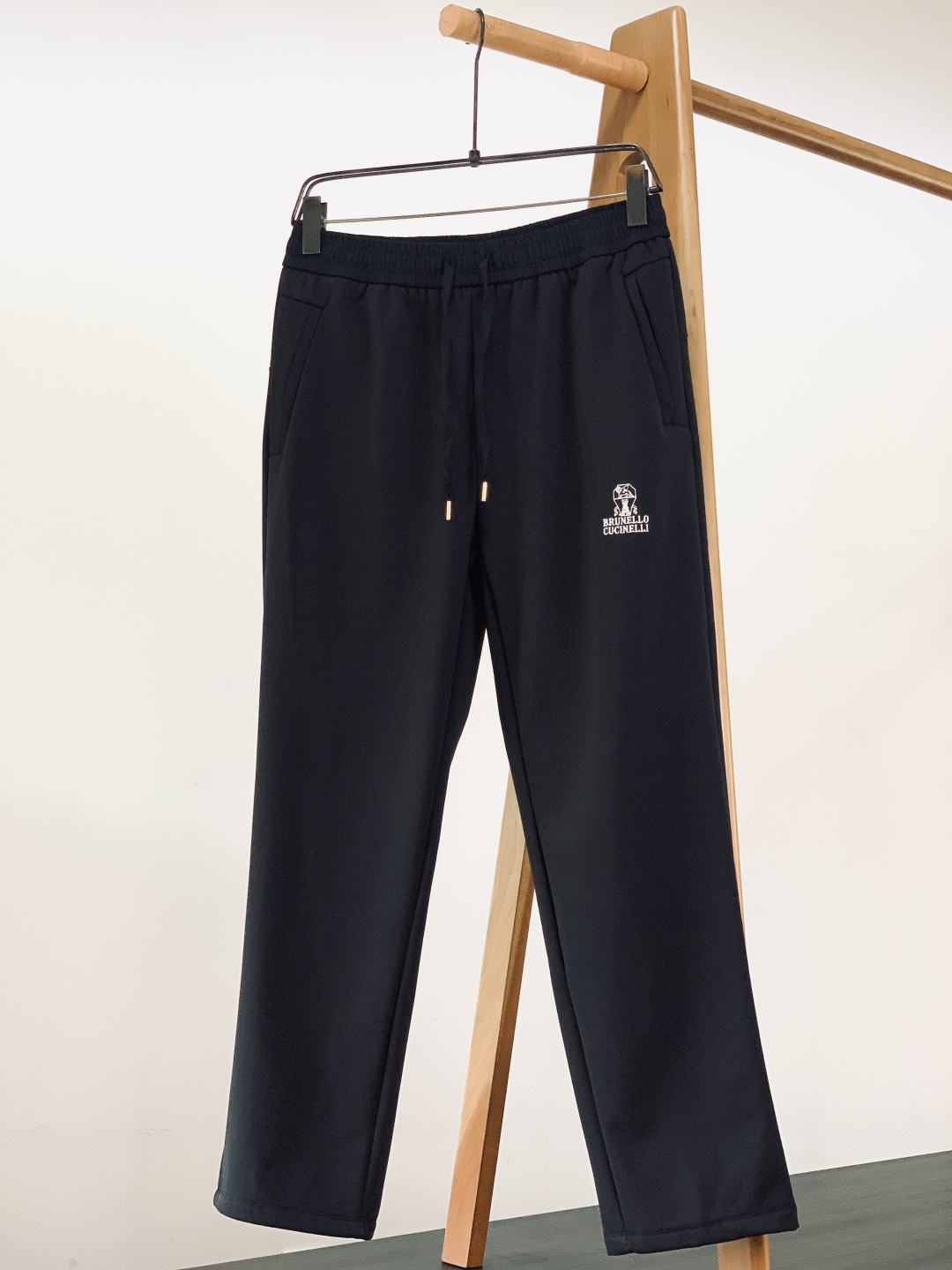 Brunello Cucinelli 布鲁奈罗.库奇内利 2025FW秋冬新品BC加绒裤把意式轻奢焊在身