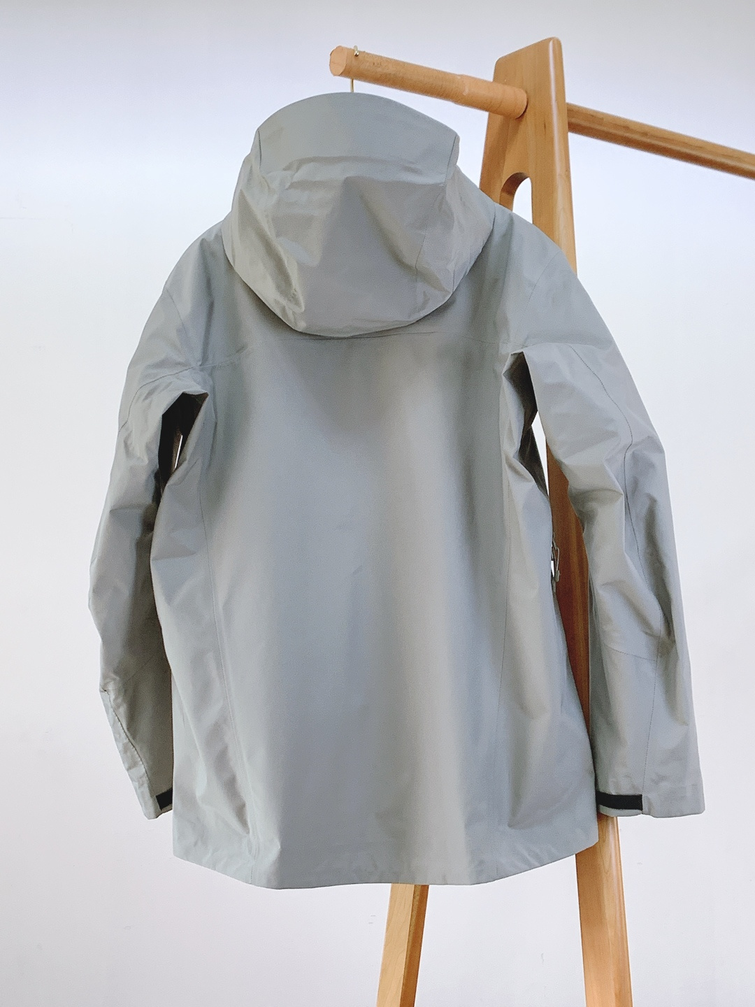 ARCTERYX 始祖鸟 鸟家王炸款三合一冲锋衣羽绒服了来了！一衣三穿！内胆带logo轻薄户外级羽绒服！