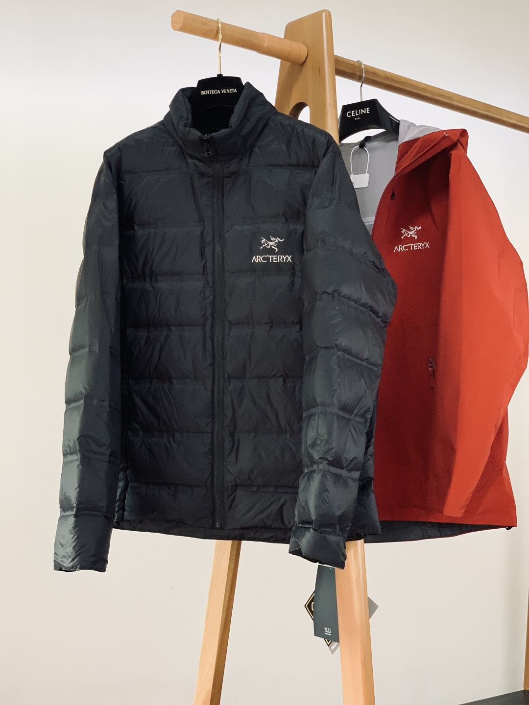 ARCTERYX 始祖鸟 鸟家王炸款三合一冲锋衣羽绒服了来了！一衣三穿！内胆带logo轻薄户外级羽绒服！